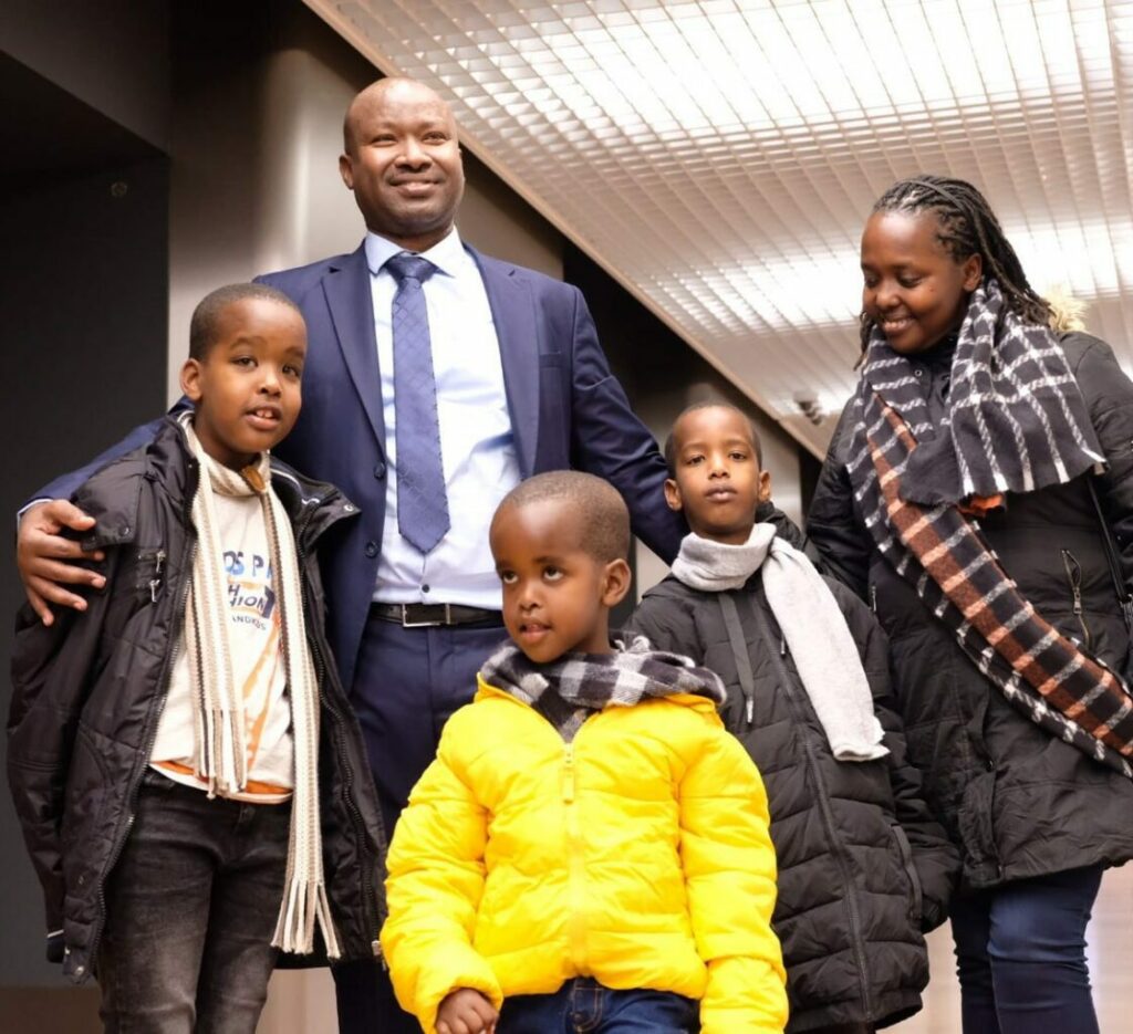 Burundian HRD Germain Rukuki, who was featured in W4R 2020, reunited with his family in Belgium.
